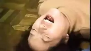 تقبيل شعر قصير