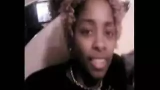 كيتي وبيبر في لعق كس متبادل صريح