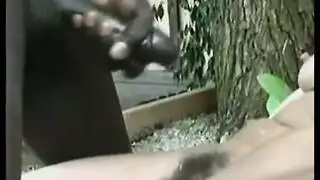 شقراء مثيرة تمارس الجنس بقوة مع قضيب كبير