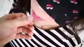 خيال أشقر صباحي: مغامرة بورن عارية