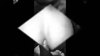 قبض قاسي: تمديد مهبلها الضيق حتى الاتساع الكامل