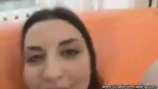 جلسة مص للقضيب وعصر بين الأثداء مع الممثلة ممتلئة الصدر راني موكيرجي