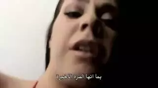 الابن يستمني وزوجة الام