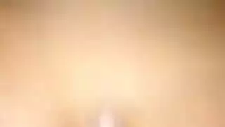 مشهد مثي ساخن: كس أريانا في الحركة