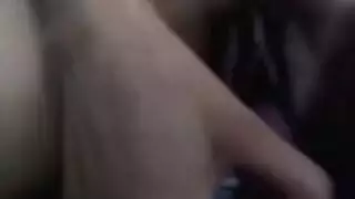 الاعتقال يتحول إلى جنس فموي عميق وشرجي في السجن