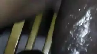 مراهقة تحصل على وجبة قضيب ضخمة