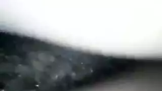 راكب الدراجة النارية نائب الرئيس في عينيها صفعة