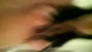 شواطئ مسموح فيها السباحة عريان
