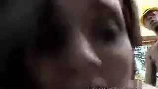 جنس جماعي قاسي في كابينة غرفة الملابس