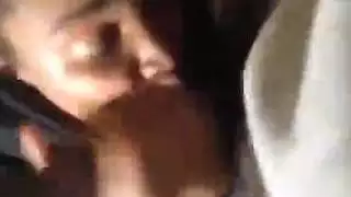 شباب مثيرون في مشاهد إباحية صريحة