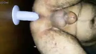 ناضجة مع دسار وحزام على الديك على كس ضيق