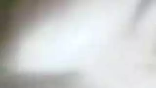 بنت مصريه بتعرض جسمها قدام الكاميرا لحبيبها وتقول له كلامها حلو