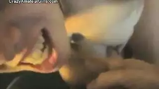 أشقراء حمراء ممتلئة تتعرض لجماع قوي في الحظيرة