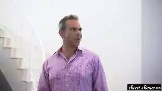 ضرب واغتصاب الكلبه سادى