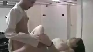 ماء كسها عربي