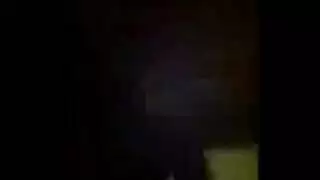 الجار الشهواني يمارس الجنس مع المالكة في شقتها المؤجرة