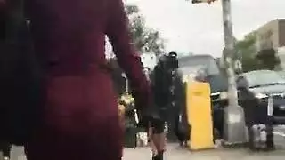 فتحة شرج متسعة من مقبس مؤخرة أبنوس كبير