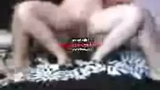 فتى قبرصي يخصب فتحة العاهرة التركية المبللة