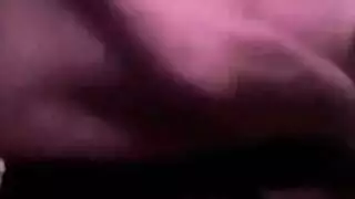 زوجة شقراء ساخنة تكسب المال من خلال تصوير شريط جنسي مع رجلها