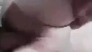 ابن ينج أمه بقوة من كس وهيا تحب ذلك اااه ااه براح ياحمد