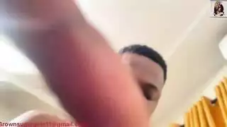 جسدها جعلني منتصبًا ومتلهفًا على مهبلها الضيق