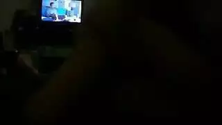 قضيب ضخم يطلق سائله المنوي على عاهرة مستعدة