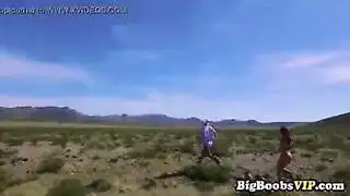 زوج ينيك أبنة زوجته وهي نائمة