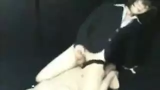 نجم الروك الشيميل المفتول يُدك بقوة