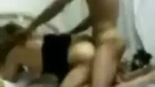 قذف ماء كسها بلا توقف مترجم