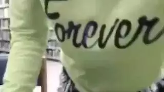 بدلاً من المذاكرة، تتعرض مؤخرتها للضرب بقوة