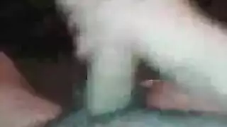 هوس المص العميق يؤدي إلى ركوب شهواني للقضيب