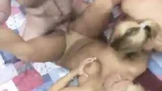 رجل محتاج يستأجر مراهقًا لجلسة مص عميقة طوال اليوم