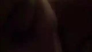 العاهرة البريطانية تمتلئ مهبلها مبكرًا
