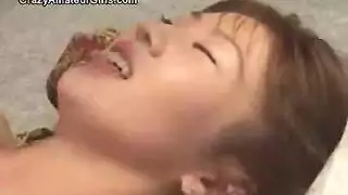 زي الممرضة مبتل خلال إباحية في الحمام