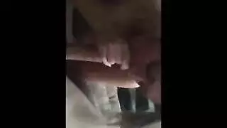 اللبؤة الفاتنة