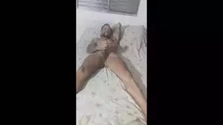 مغامرة الجارة الخلفية: مشهد شرج صريح