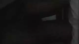 إباحية استمناء استعراضي أمام الباب الأمامي