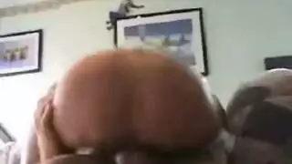 إباحية شرجية صريحة: إيلاج عميق في مؤخرة مثالية