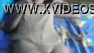 قضيب أسود سميك يمدد فرجها الجميل في إباحية قاسية