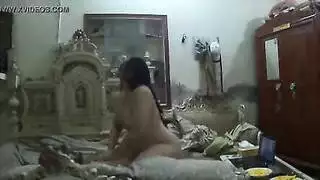 الابن خايف من صوت الرعد الابن خايف من صوت