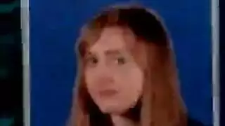 خيال جنسي صريح في مكان العمل: قذف داخل الحمام للسمراء
