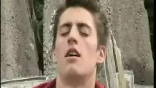 مايا خليفه مع اربعه فحله