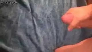 رجل قرنية، جاك مارتن على وشك أن يضبط أمام الكاميرا، من قبل امرأة سمراء ساخنة