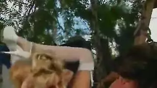ثلاثي ممرضات إكس إكس إكس: لعبة زجاجية على الوجه بوكيك