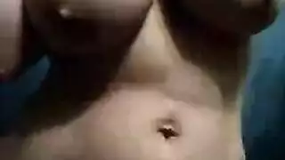 عبيد شرجيون نهمون يطالبون بجنس جماعي خشن