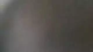 تلميذة مراهقة تُمارس الجنس في الفصل