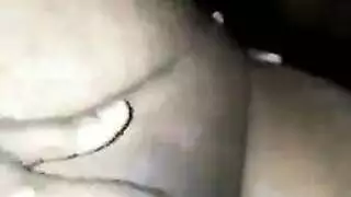 فعل حلق سريع يؤدي إلى قذف على الوجه