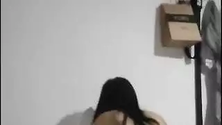 معروف الجارة يسدد بجنس ثلاثي عنيف