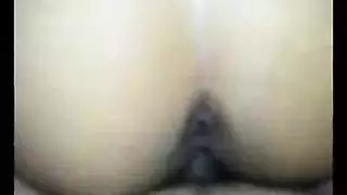 شجار مصارعات بدينات يتحول إلى جنس جماعي