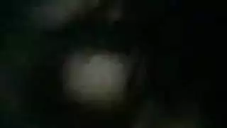 جمال مثير يتم لعق مهبلها الرطب وممارسة الجنس معه